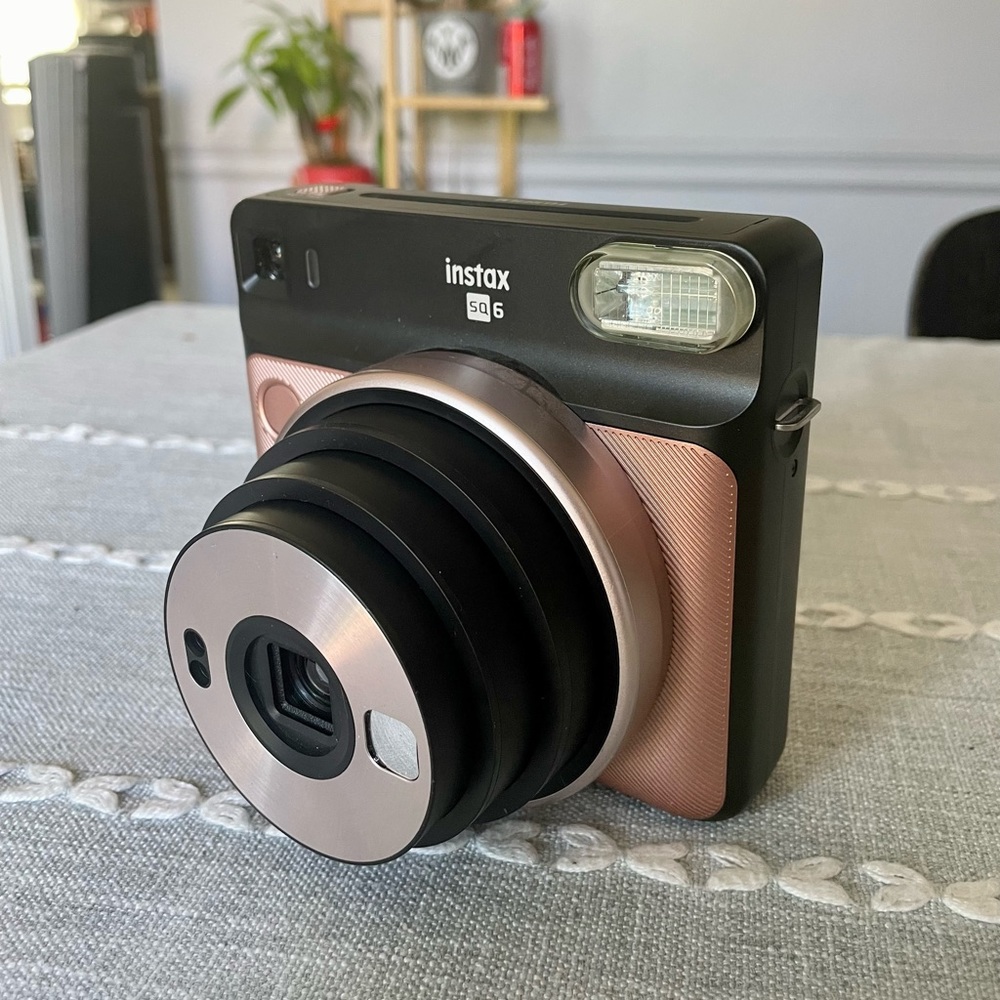 Fujifilm Instax Sq6 Polaroid Camera